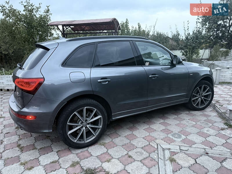 Внедорожник / Кроссовер Audi Q5 2015 в Днепре