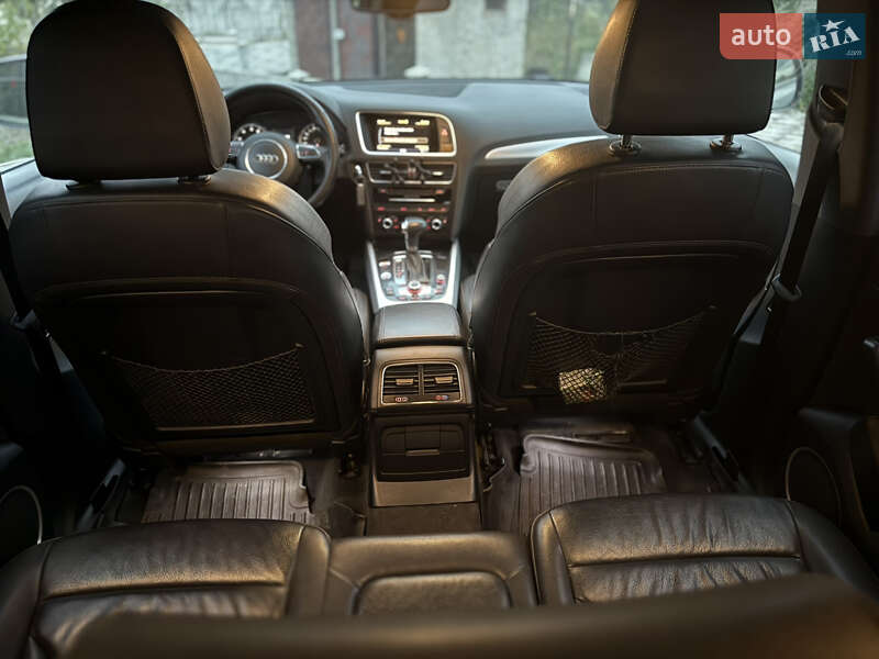 Внедорожник / Кроссовер Audi Q5 2015 в Днепре