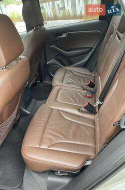 Внедорожник / Кроссовер Audi Q5 2013 в 