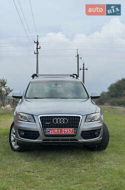 Внедорожник / Кроссовер Audi Q5 2011 в 