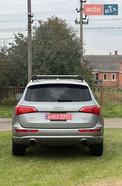 Внедорожник / Кроссовер Audi Q5 2011 в 