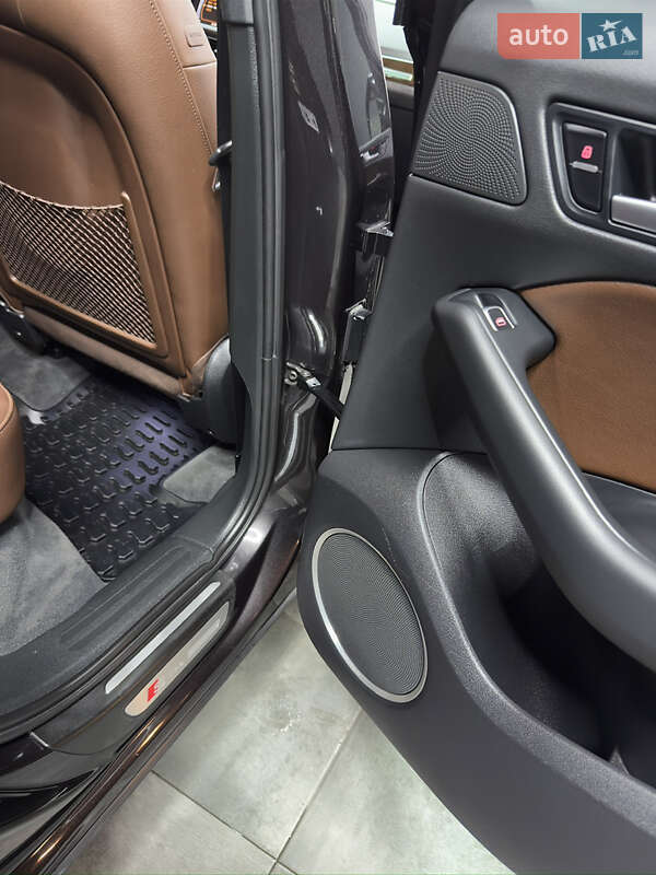 Позашляховик / Кросовер Audi Q5 2014 в Вараші