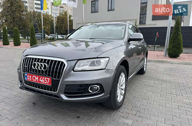 Внедорожник / Кроссовер Audi Q5 2015 в 