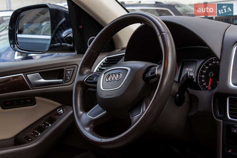 Внедорожник / Кроссовер Audi Q5 2016 в Львове