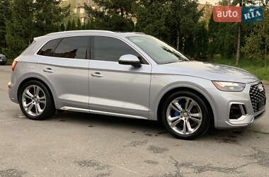 Внедорожник / Кроссовер Audi Q5 2021 в 