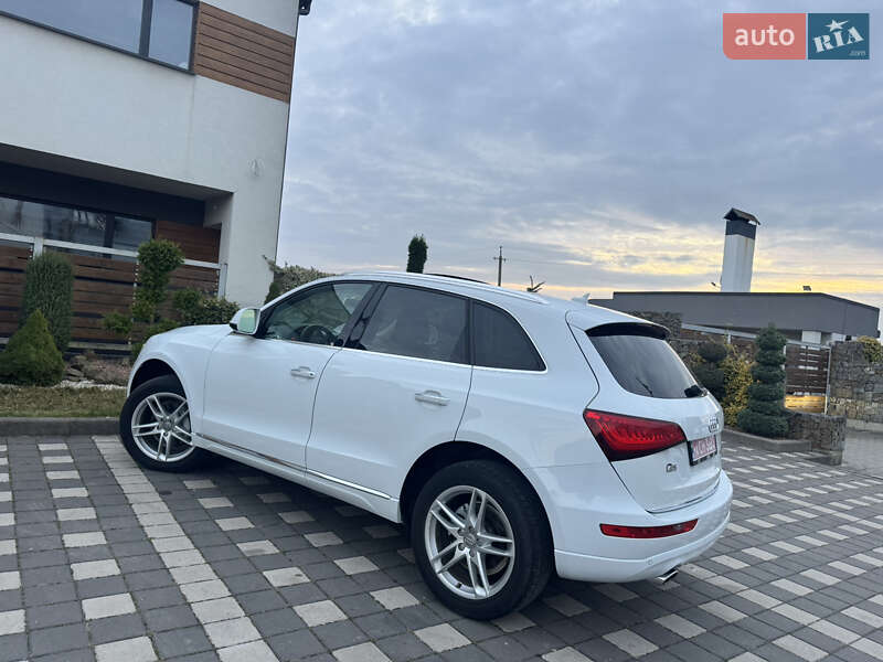 Позашляховик / Кросовер Audi Q5 2016 в Стрию