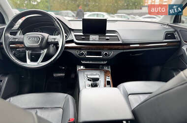 Внедорожник / Кроссовер Audi Q5 2019 в 