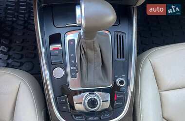 Позашляховик / Кросовер Audi Q5 2013 в  фото 32 Позашляховик / Кросовер Audi Q5 2013 в