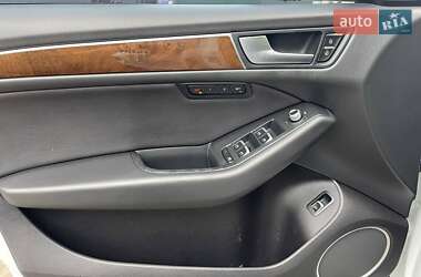 Внедорожник / Кроссовер Audi Q5 2015 в 