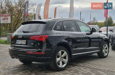 Позашляховик / Кросовер Audi Q5 2015 в 