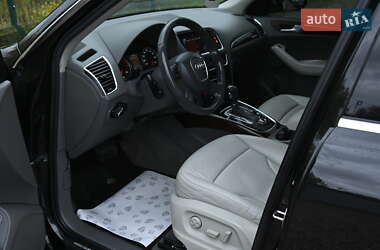 Позашляховик / Кросовер Audi Q5 2012 в 
