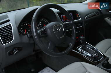 Позашляховик / Кросовер Audi Q5 2012 в 