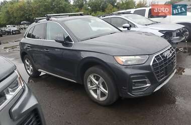 Внедорожник / Кроссовер Audi Q5 2020 в 