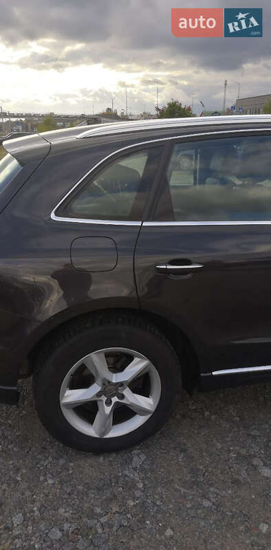 Внедорожник / Кроссовер Audi Q5 2014 в Киеве