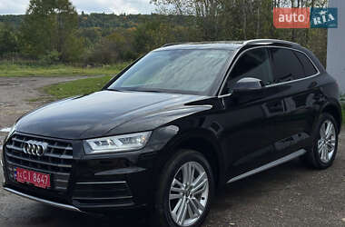 Внедорожник / Кроссовер Audi Q5 2020 в 