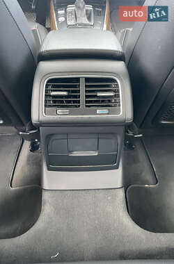Внедорожник / Кроссовер Audi Q5 2013 в 