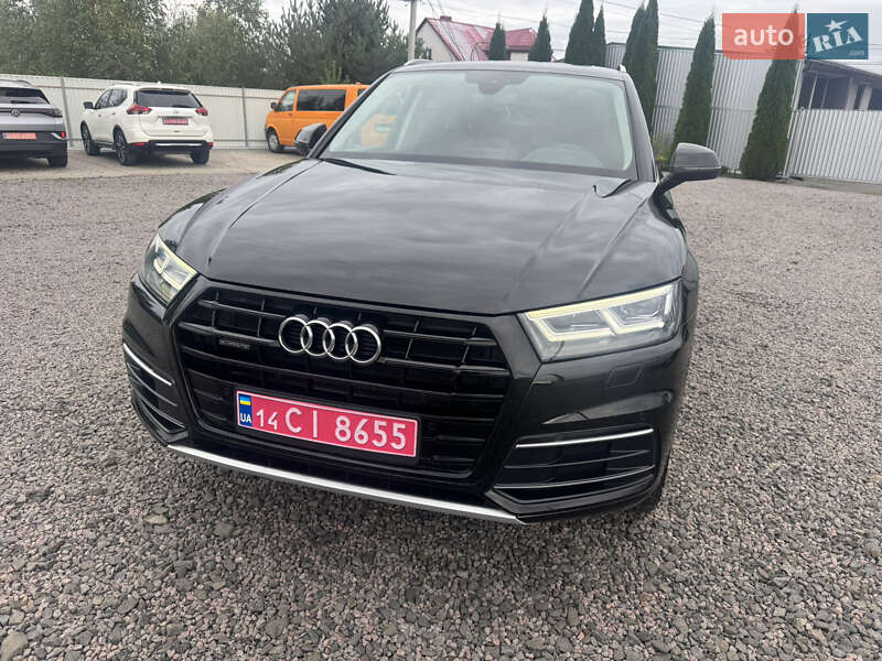 Внедорожник / Кроссовер Audi Q5 2018 в Луцке