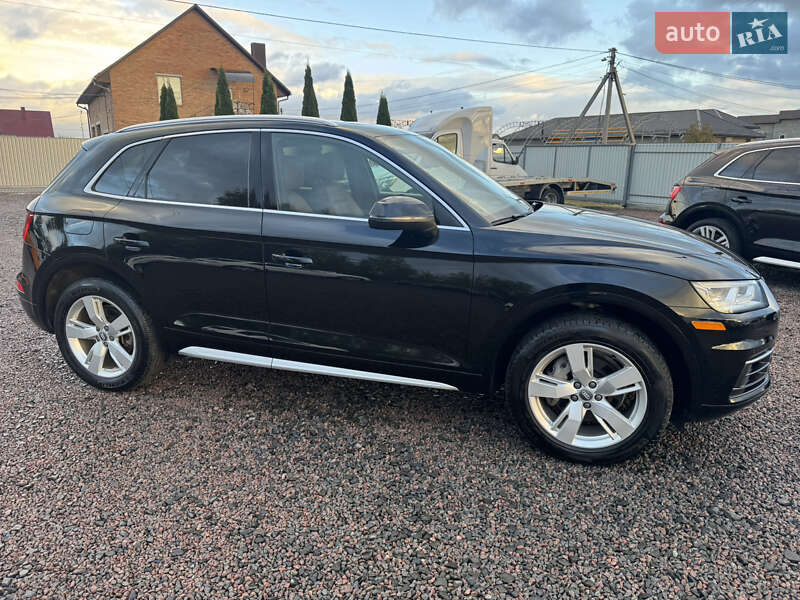 Позашляховик / Кросовер Audi Q5 2018 в Луцьку фото 7 Позашляховик / Кросовер Audi Q5 2018 в Луцьку