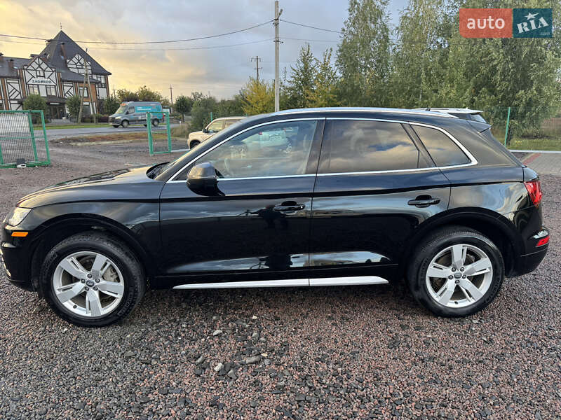 Позашляховик / Кросовер Audi Q5 2018 в Луцьку фото 17 Позашляховик / Кросовер Audi Q5 2018 в Луцьку