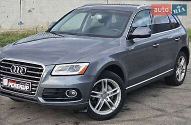 Внедорожник / Кроссовер Audi Q5 2015 в 
