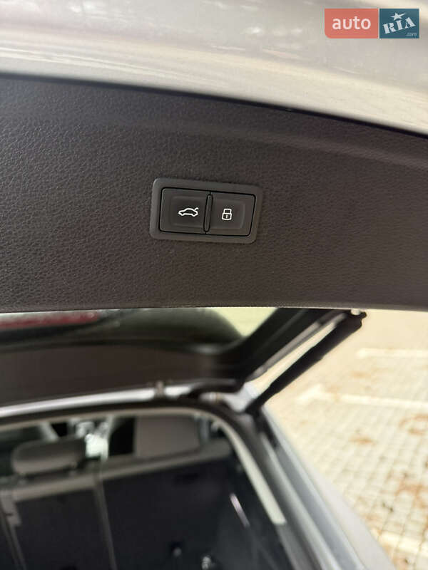 Внедорожник / Кроссовер Audi Q5 2020 в Львове