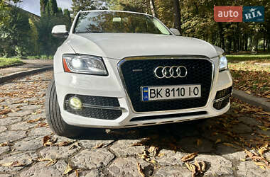 Внедорожник / Кроссовер Audi Q5 2015 в 