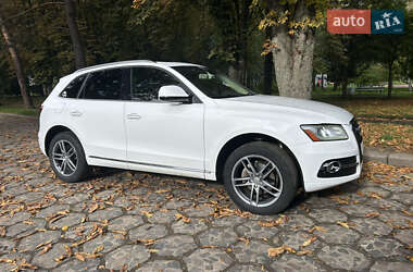 Внедорожник / Кроссовер Audi Q5 2015 в 