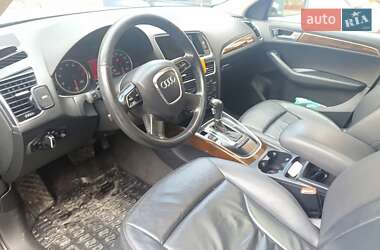 Внедорожник / Кроссовер Audi Q5 2010 в 