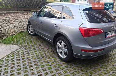 Внедорожник / Кроссовер Audi Q5 2010 в 