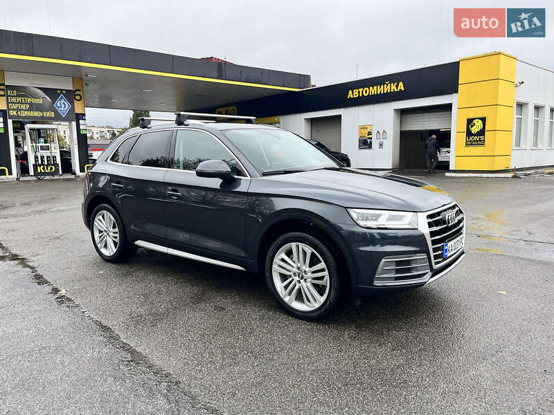 Позашляховик / Кросовер Audi Q5 2019 в Василькові