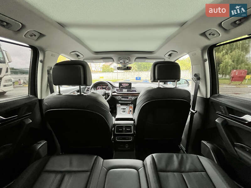Позашляховик / Кросовер Audi Q5 2019 в Василькові