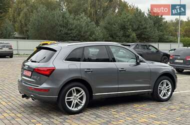 Внедорожник / Кроссовер Audi Q5 2016 в 