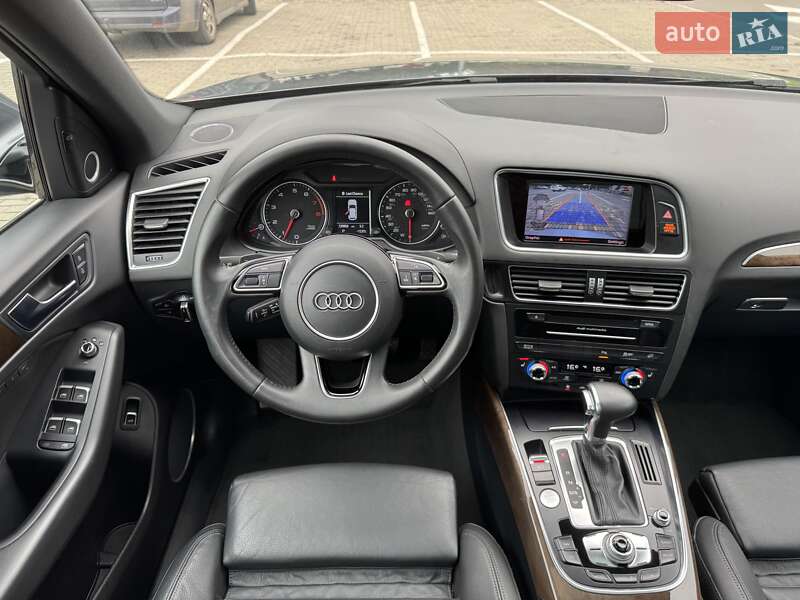 Внедорожник / Кроссовер Audi Q5 2016 в Луцке