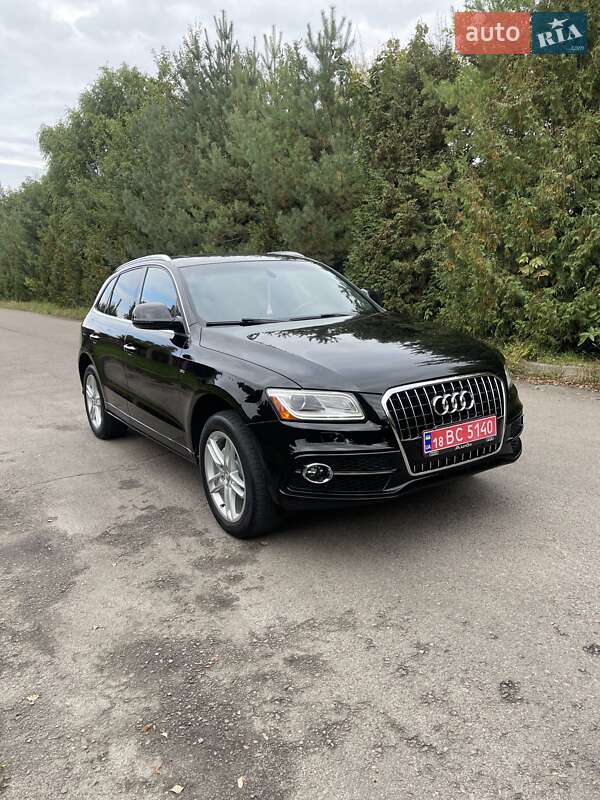 Внедорожник / Кроссовер Audi Q5 2015 в Ровно
