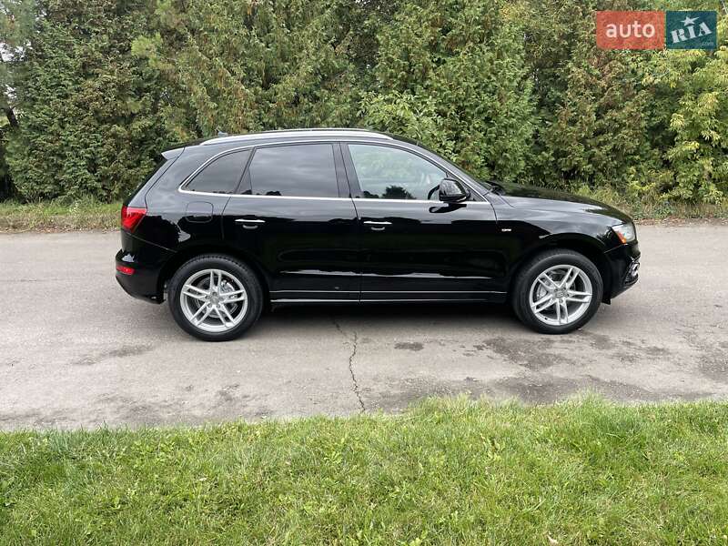 Внедорожник / Кроссовер Audi Q5 2015 в Ровно
