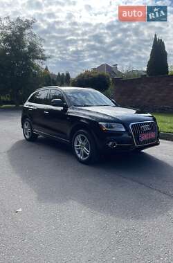 Внедорожник / Кроссовер Audi Q5 2015 в 
