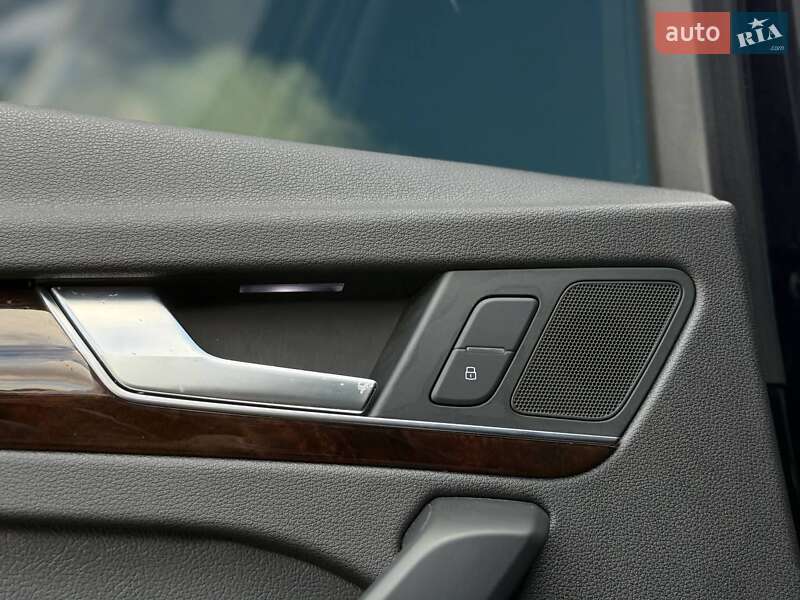 Позашляховик / Кросовер Audi Q5 2017 в Рівному фото 49 Позашляховик / Кросовер Audi Q5 2017 в Рівному