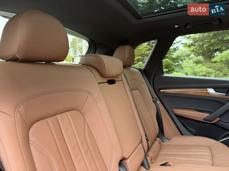 Внедорожник / Кроссовер Audi Q5 2022 в Одессе фото 27 Внедорожник / Кроссовер Audi Q5 2022 в Одессе