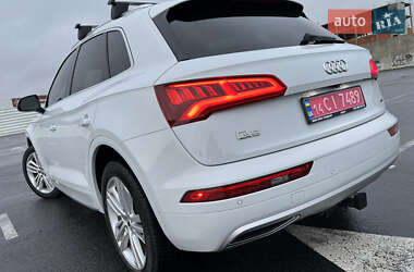 Внедорожник / Кроссовер Audi Q5 2019 в 