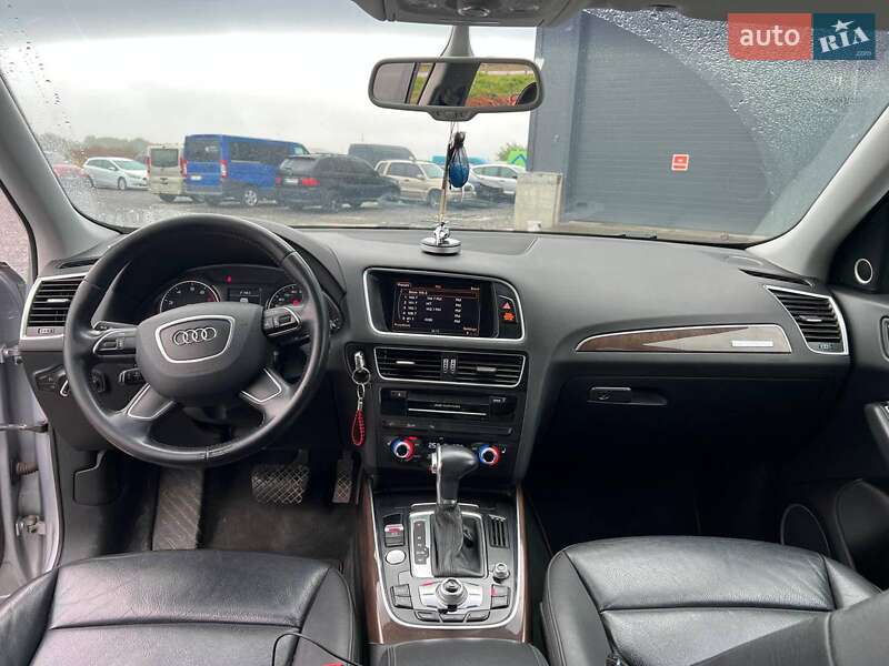 Внедорожник / Кроссовер Audi Q5 2015 в Львове