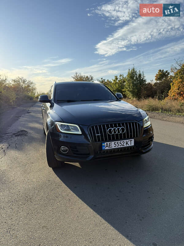 Внедорожник / Кроссовер Audi Q5 2015 в 