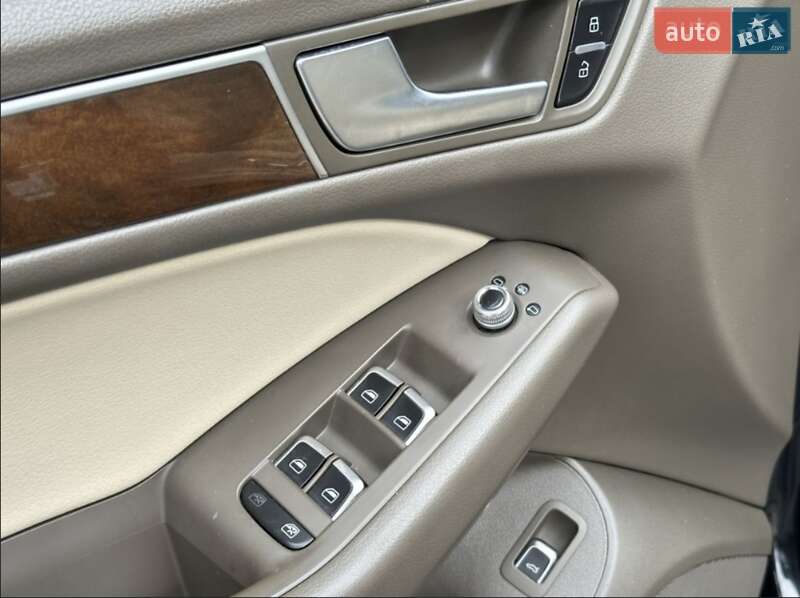 Внедорожник / Кроссовер Audi Q5 2016 в Харькове