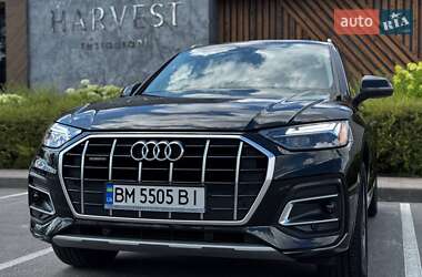 Внедорожник / Кроссовер Audi Q5 2023 в 