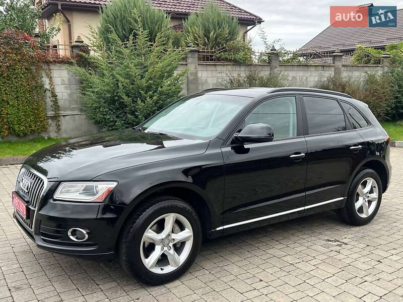 Позашляховик / Кросовер Audi Q5 2015 в Рівному