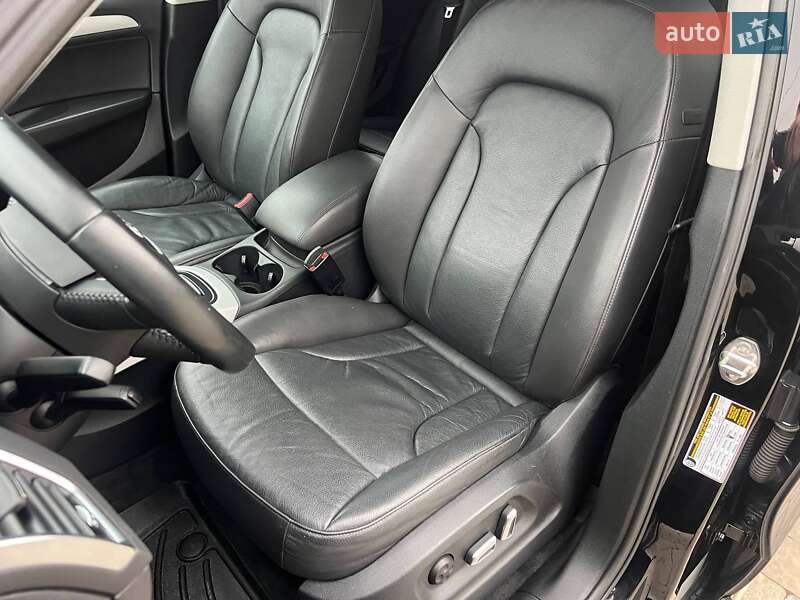 Позашляховик / Кросовер Audi Q5 2015 в Рівному
