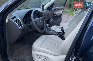 Внедорожник / Кроссовер Audi Q5 2015 в 