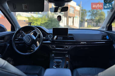 Внедорожник / Кроссовер Audi Q5 2017 в Киеве