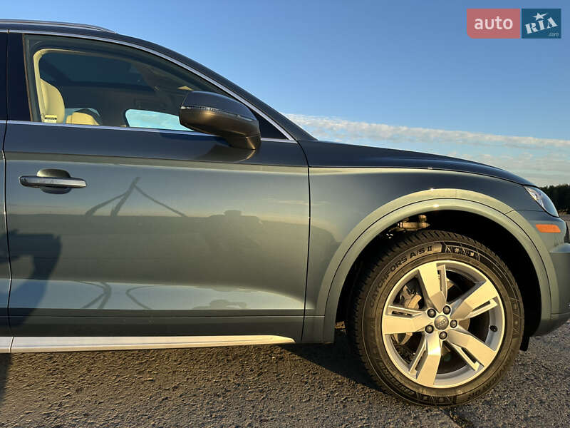 Внедорожник / Кроссовер Audi Q5 2018 в Луцке