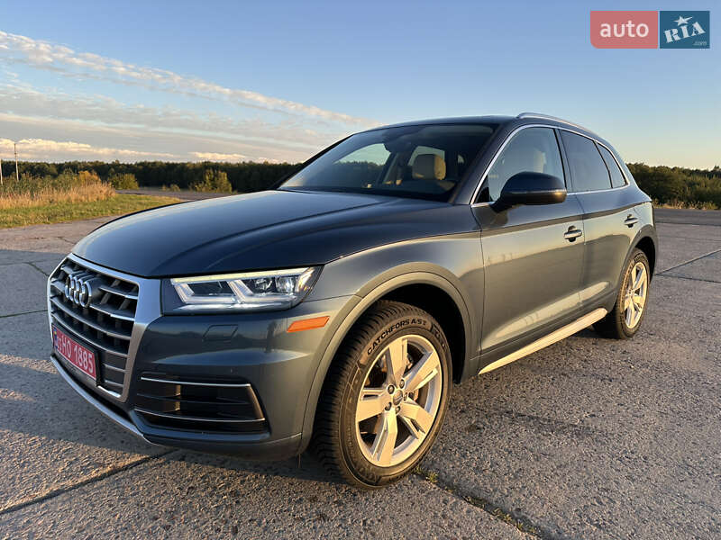 Внедорожник / Кроссовер Audi Q5 2018 в Луцке