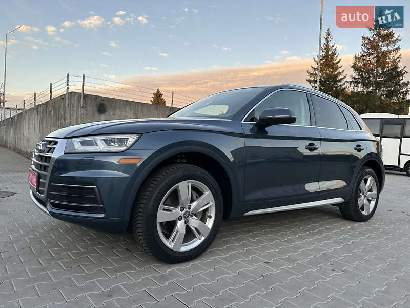 Внедорожник / Кроссовер Audi Q5 2018 в Луцке